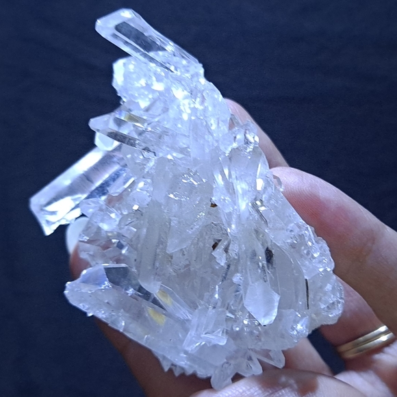 Healing Quartz Crystal Stone Cluster Point - Picture 2 of 8